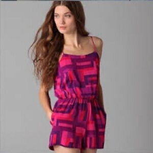 Alice + Olivia Silk Corie Print Romper Size: 6